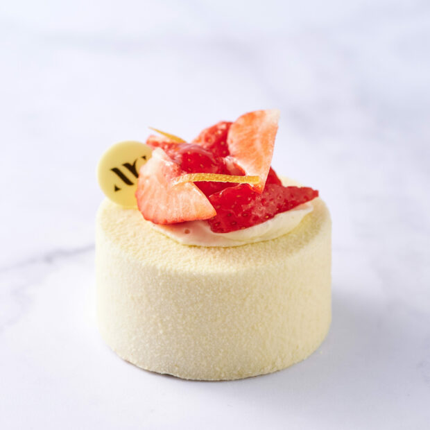 Maurine-Géron-cheffe-patissiere-fraisier-01